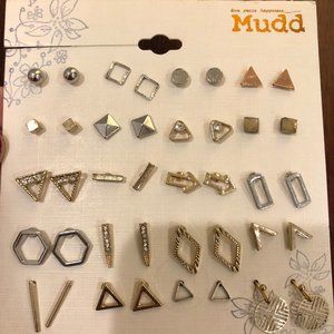 Large Pack Mudd Earrings